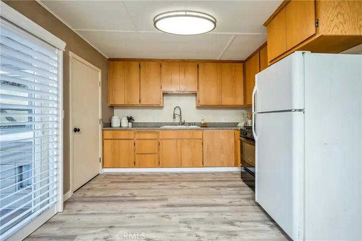 6208 5th Avenue, Lucerne, California 95458