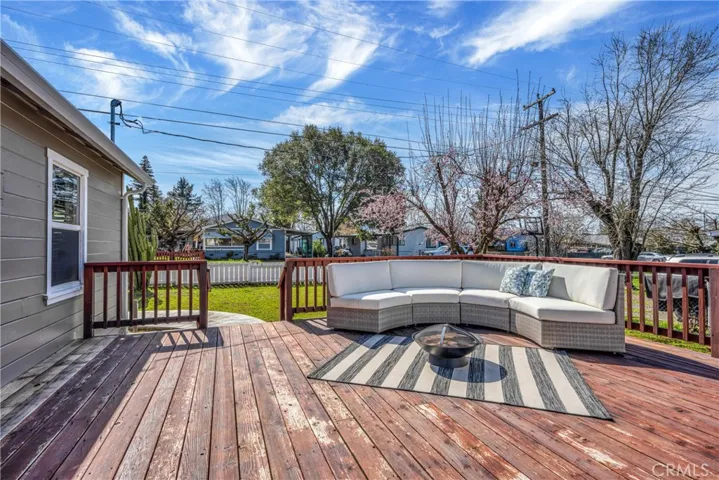 6208 5th Avenue, Lucerne, California 95458