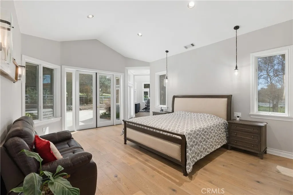 37954 Calle De Lobo, Murrieta, California 92562 home-pic-22