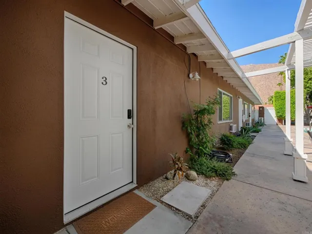 502 S Calle Santa Rosa, Palm Springs, California 92264