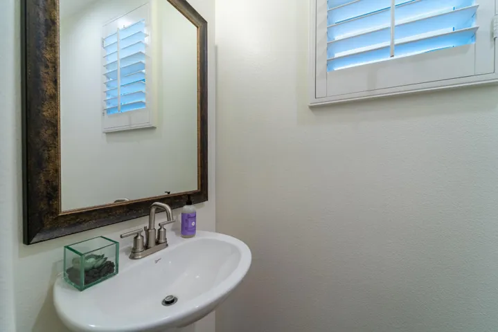 138 Shoreline Dr MLS (12 of 56)