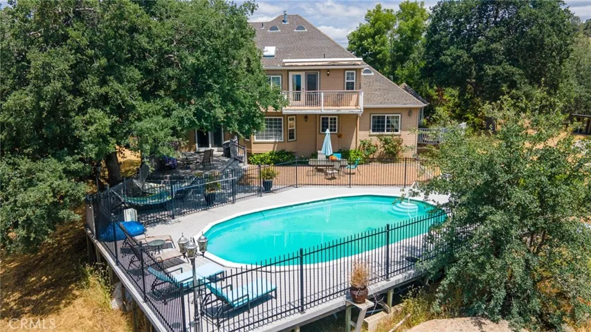 3226 & 3226a Hidden Valley, Mariposa, California 95338