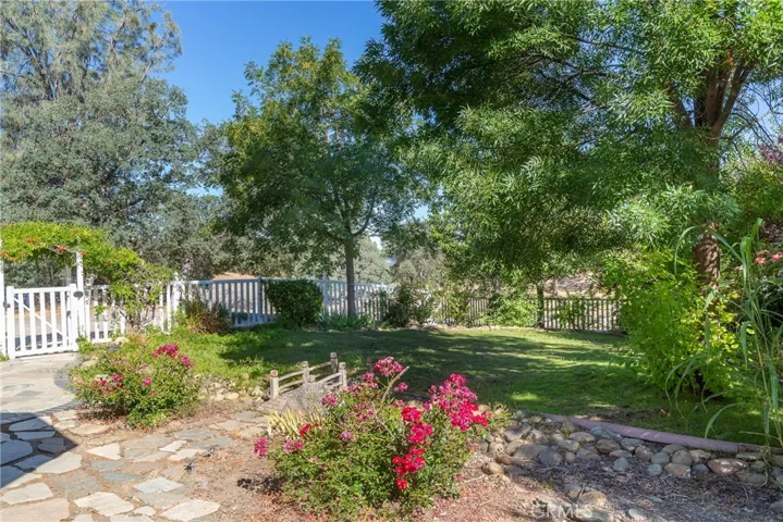 3226 & 3226a Hidden Valley, Mariposa, California 95338