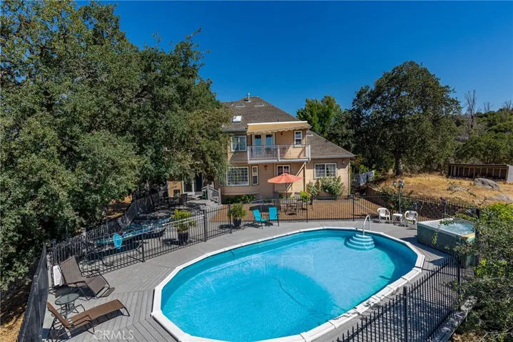 3226 & 3226a Hidden Valley, Mariposa, California 95338