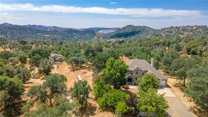 3226 & 3226a Hidden Valley, Mariposa, California 95338