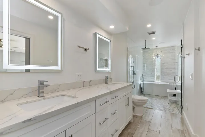 017_Primary Bathroom