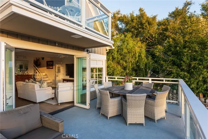 Large Deck Off Main-Level