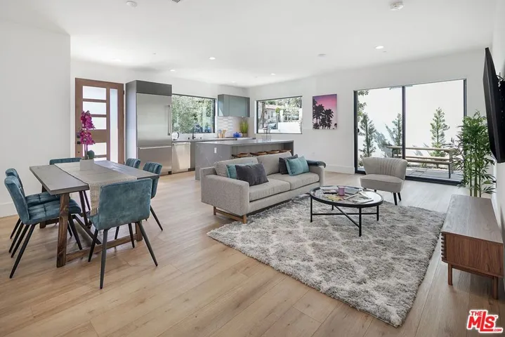 1236 N Spaulding Avenue Unit 3, West Hollywood, California 90046
