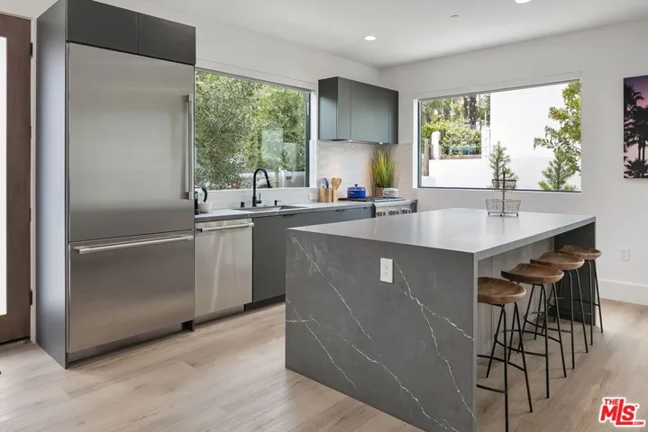 1236 N Spaulding Avenue Unit 3, West Hollywood, California 90046