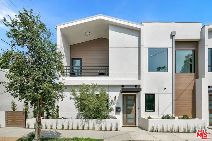 1236 N Spaulding Avenue Unit 3, West Hollywood, California 90046