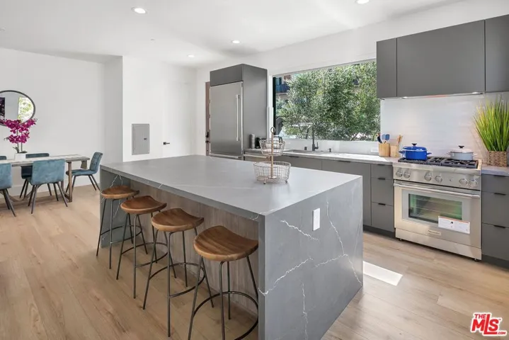 1236 N Spaulding Avenue Unit 3, West Hollywood, California 90046