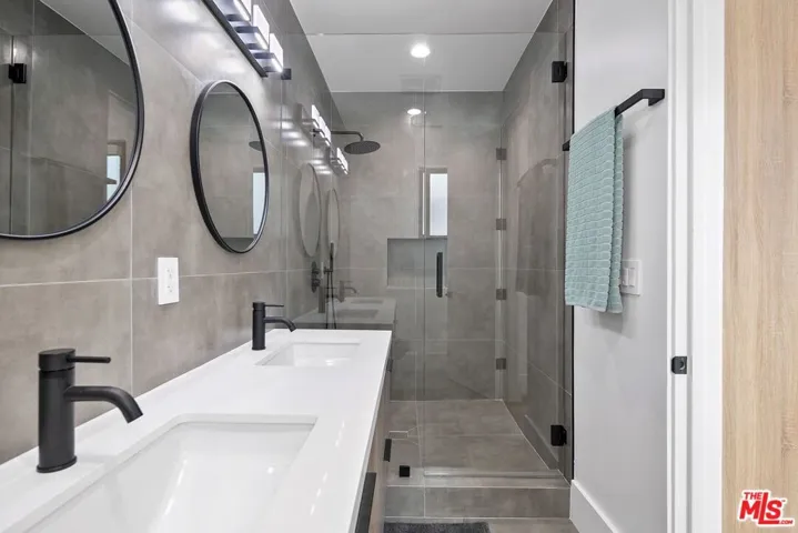 1236 N Spaulding Avenue Unit 3, West Hollywood, California 90046