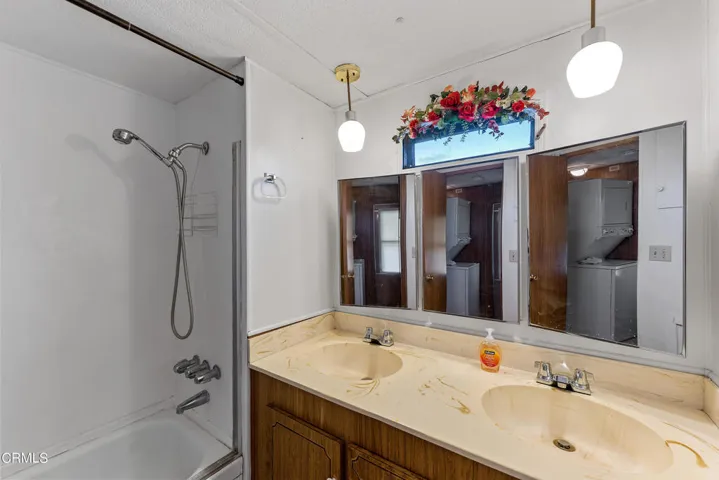 260 Ortega Dr MLS-17