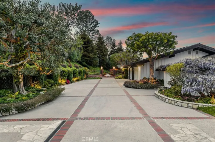 45 Saddleback Road, Rolling Hills, California 90274