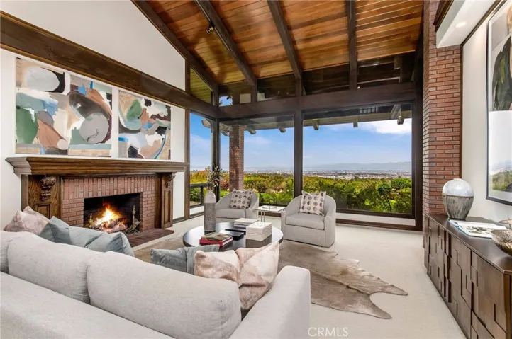 45 Saddleback Road, Rolling Hills, California 90274