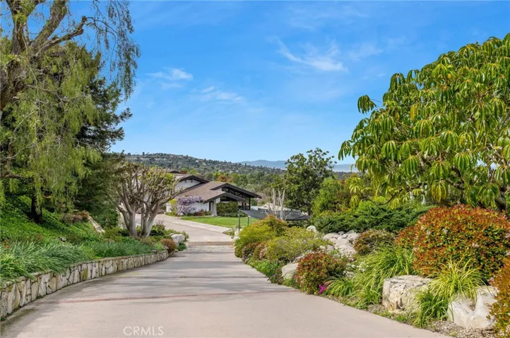 45 Saddleback Road, Rolling Hills, California 90274