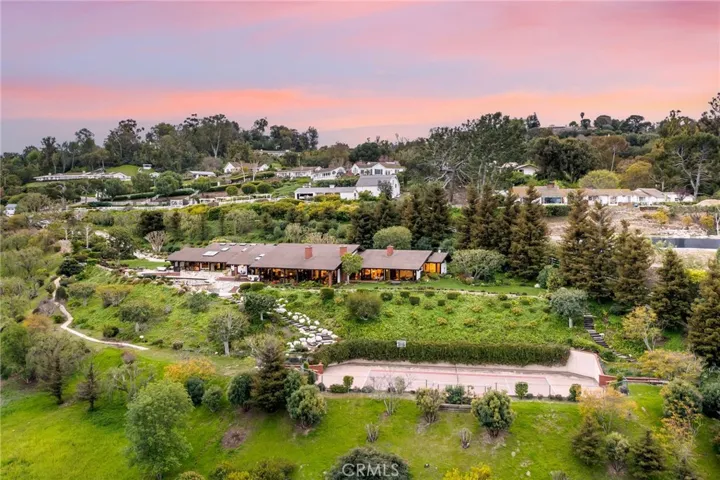 45 Saddleback Road, Rolling Hills, California 90274