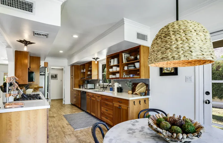 kitchen and break