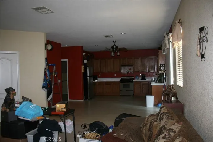 44232 Begonia Street, Lancaster, California 93535