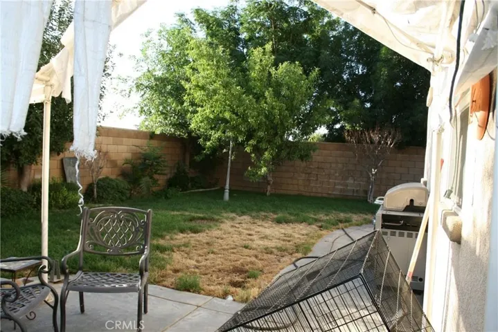 44232 Begonia Street, Lancaster, California 93535