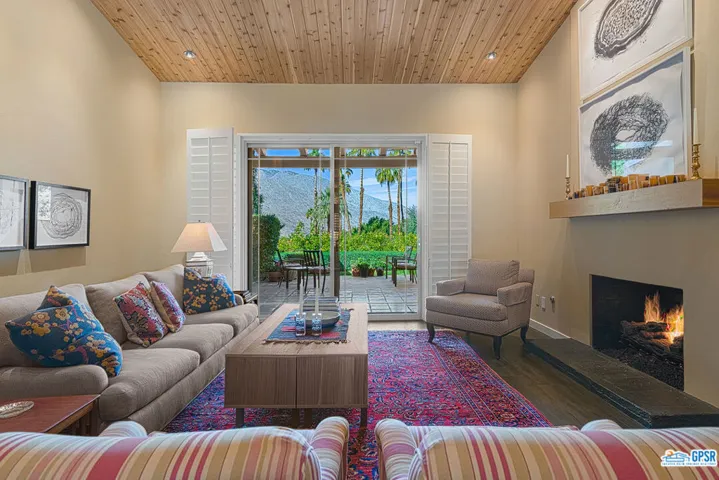 3678 E Bogert Trail, Palm Springs, California 92264