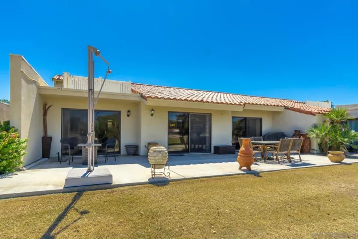 40145 Baltusrol Cricle, Palm Desert, California 92211