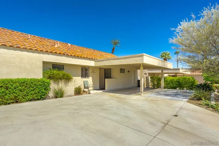 40145 Baltusrol Cricle, Palm Desert, California 92211