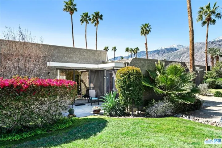 1872 Tamarisk Road, Palm Springs, California 92262