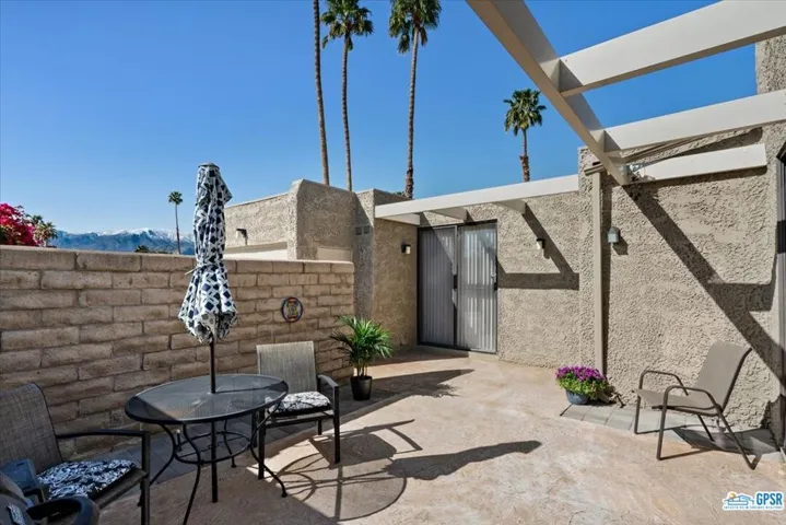 1872 Tamarisk Road, Palm Springs, California 92262
