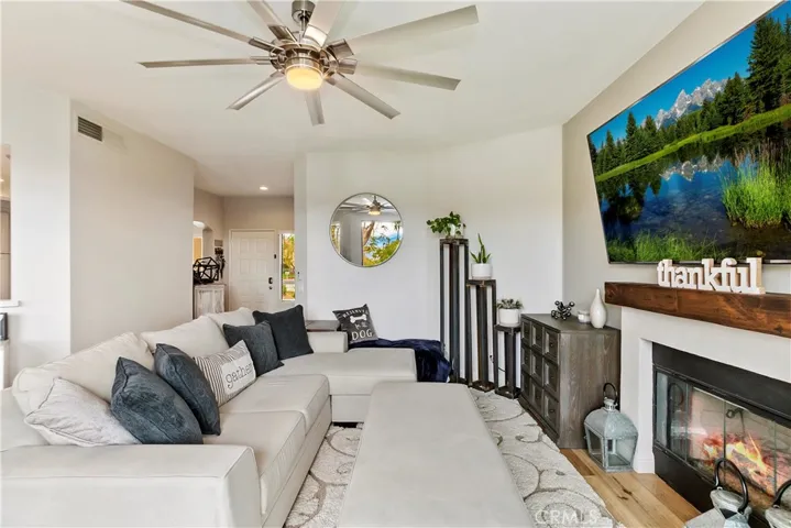 79797 Olympia, La Quinta, California 92253