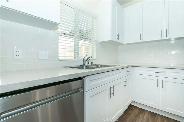 16852 Muscatel, Hesperia, California 92345