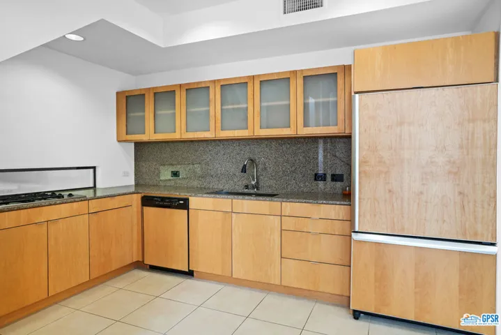 284 Cheryl Drive, Palm Springs, California 92262
