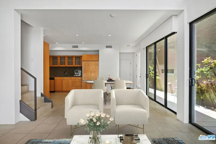 284 Cheryl Drive, Palm Springs, California 92262