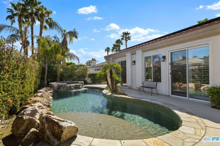 74912 Live Oak Street, Indian Wells, California 92210