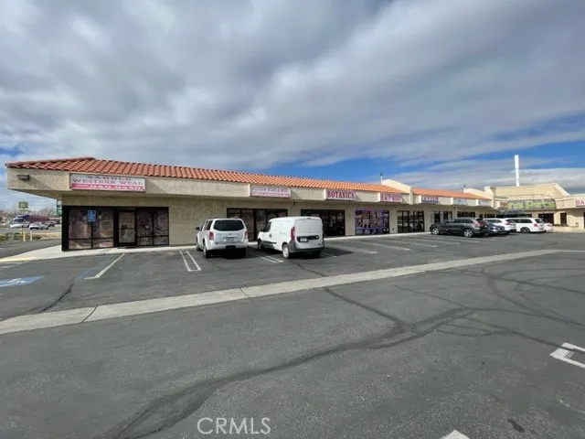 15800 Main Street Unit 250-260, Hesperia, California 92345