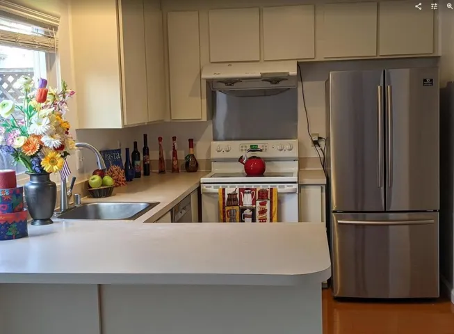 825 Peary Lane, Foster City, California 94404