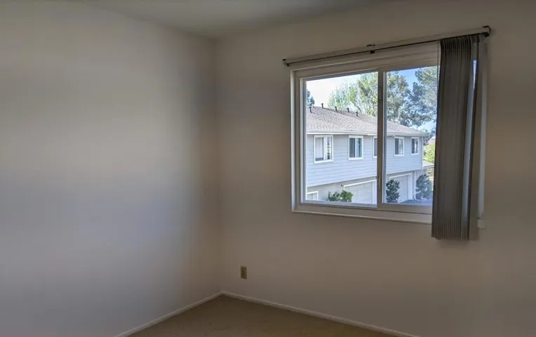 825 Peary Lane, Foster City, California 94404
