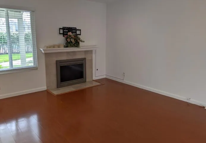 825 Peary Lane, Foster City, California 94404