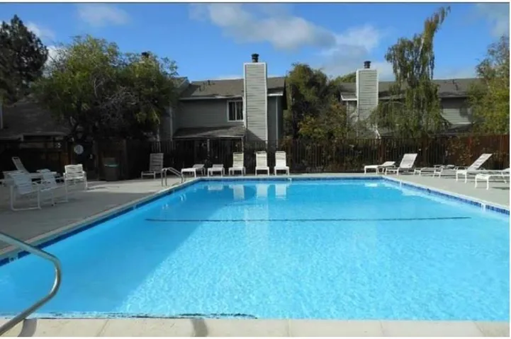 825 Peary Lane, Foster City, California 94404