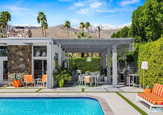 1008 E Apache Road, Palm Springs, California 92264