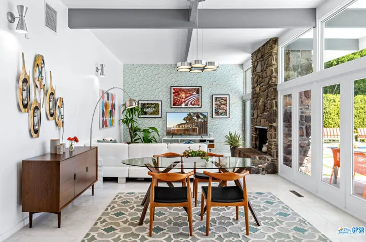 1008 E Apache Road, Palm Springs, California 92264