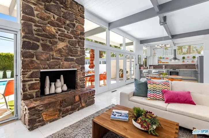 1008 E Apache Road, Palm Springs, California 92264