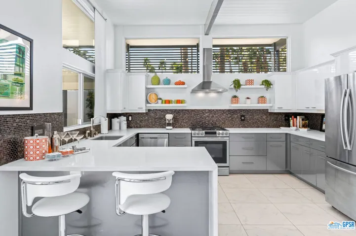1008 E Apache Road, Palm Springs, California 92264