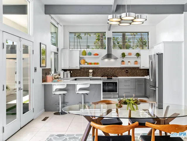 1008 E Apache Road, Palm Springs, California 92264
