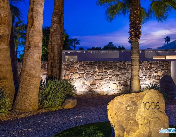 1008 E Apache Road, Palm Springs, California 92264