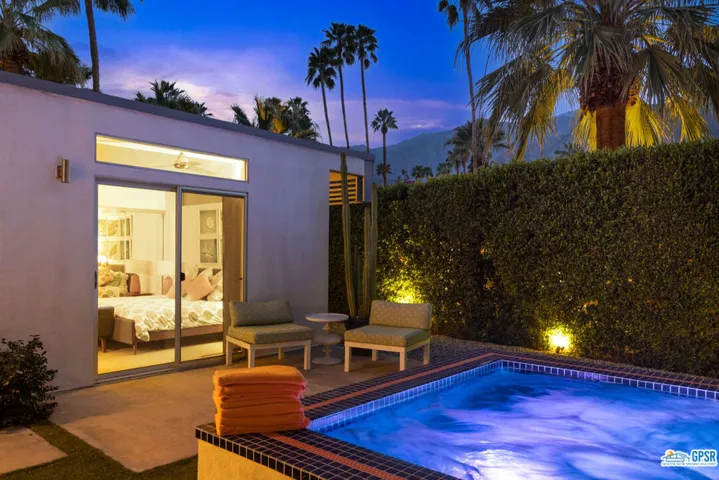 1008 E Apache Road, Palm Springs, California 92264