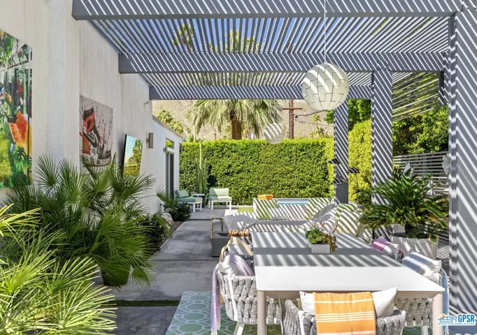 1008 E Apache Road, Palm Springs, California 92264
