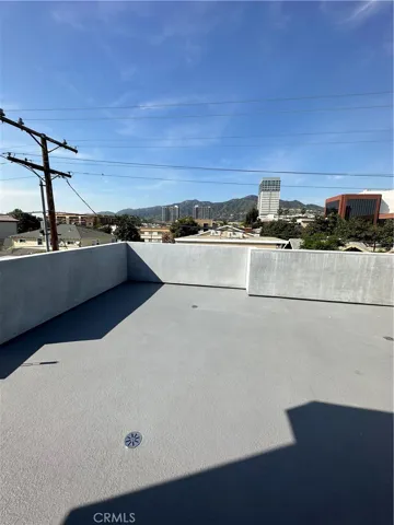 325 Myrtle Street Unit 301, Glendale, California 91203