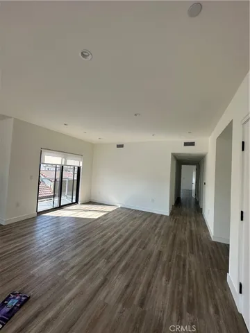 325 Myrtle Street Unit 301, Glendale, California 91203