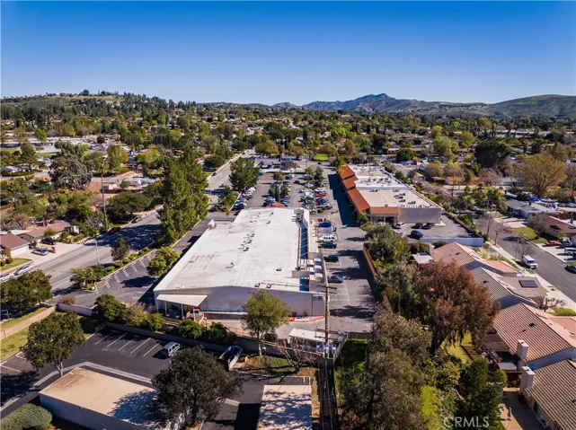 950 E Avenida De Los Arboles, Thousand Oaks, California 91360